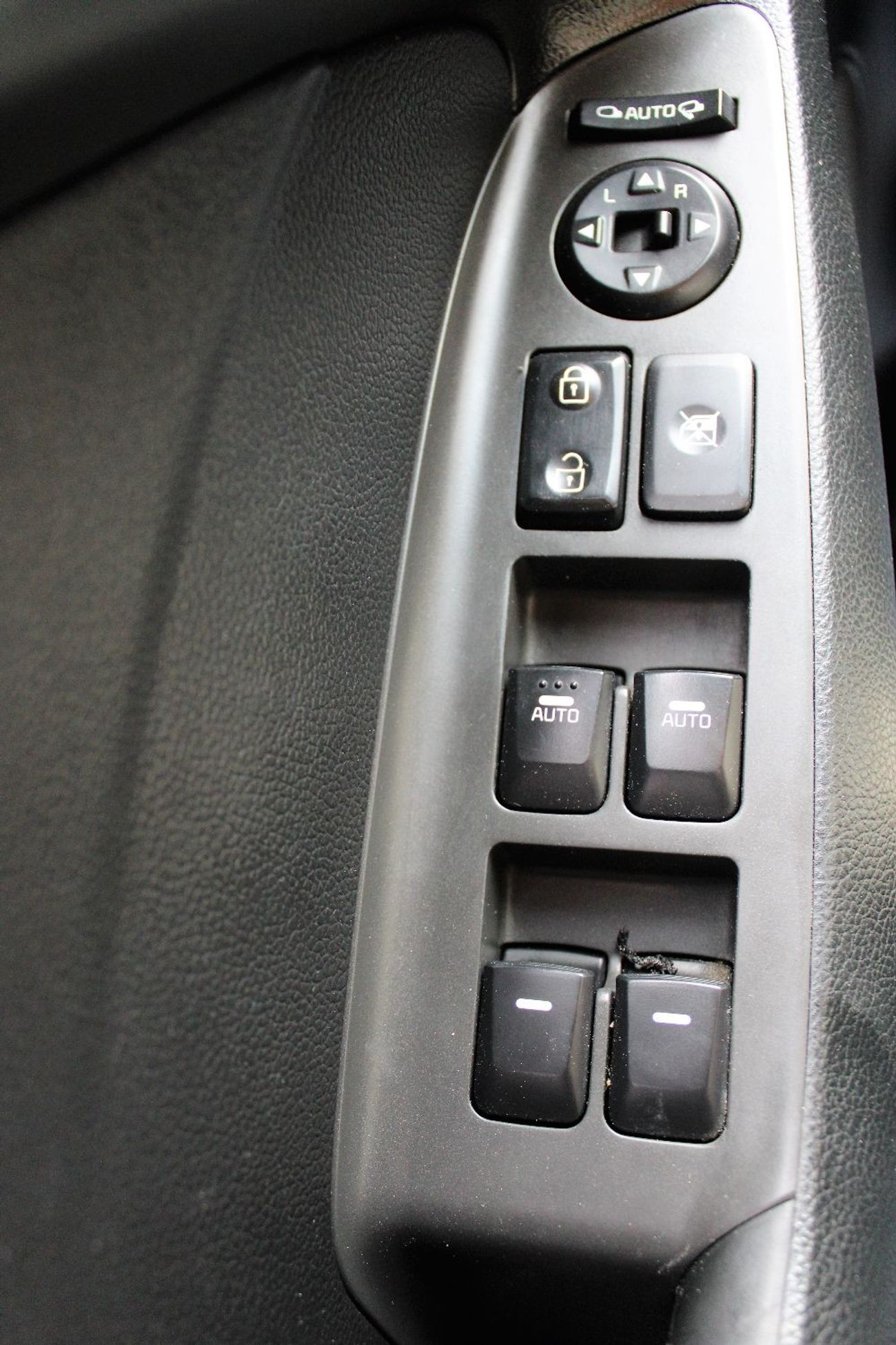 Kia Cerato LX GCC- ACCIDENT FREE - CAR IS IN PERFECT CONDITION INSIDE OUT