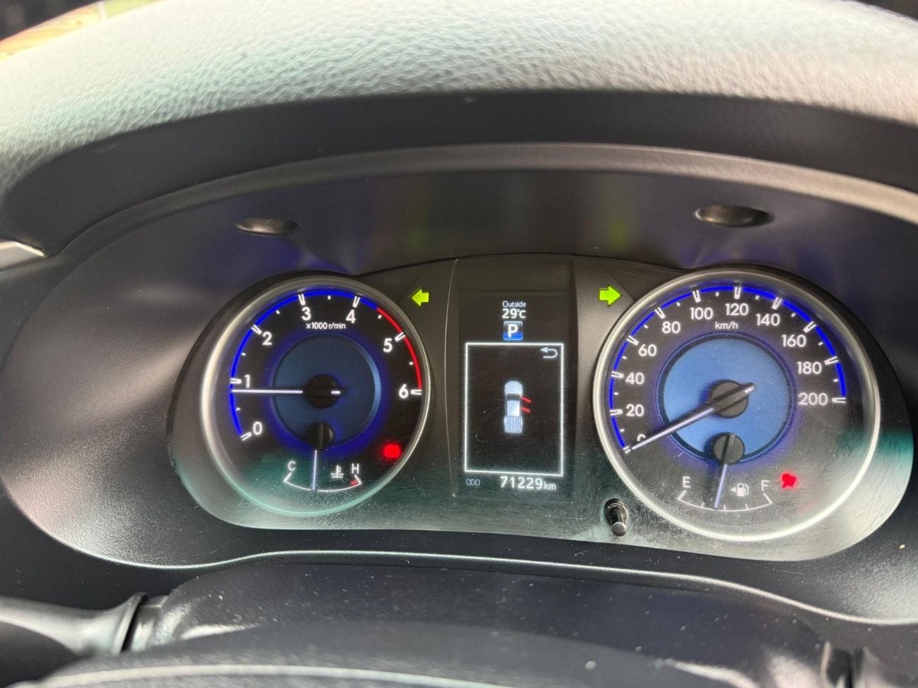 Toyota Hilux SR5 export from Australia