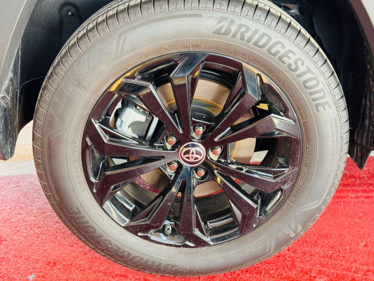 Toyota RAV4 Toyota RAV4 Hybrid 2024 2.5L