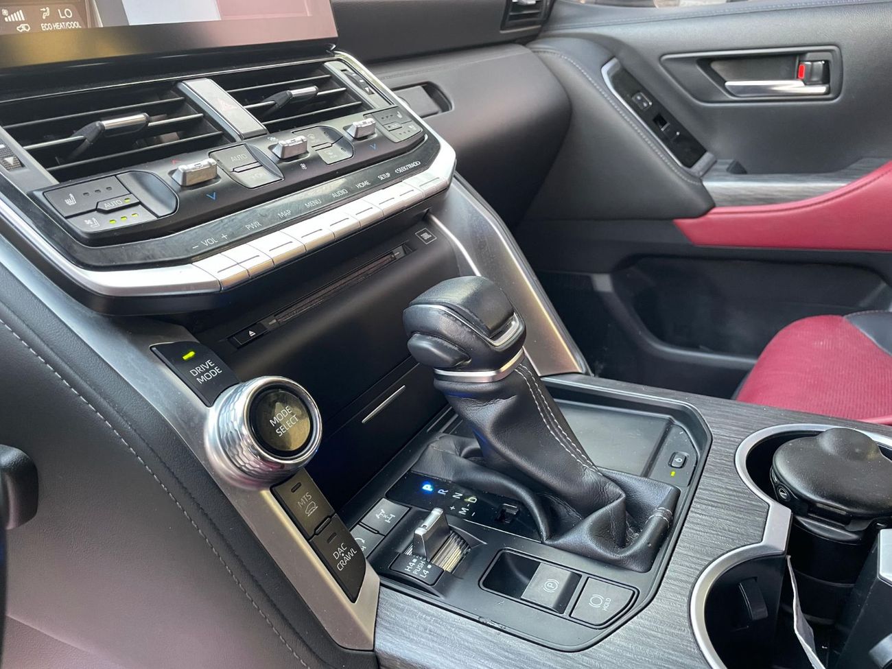 تويوتا لاند كروزر TOYOTA LAND CRUISER GR SPORT 2022 MODEL PETROL