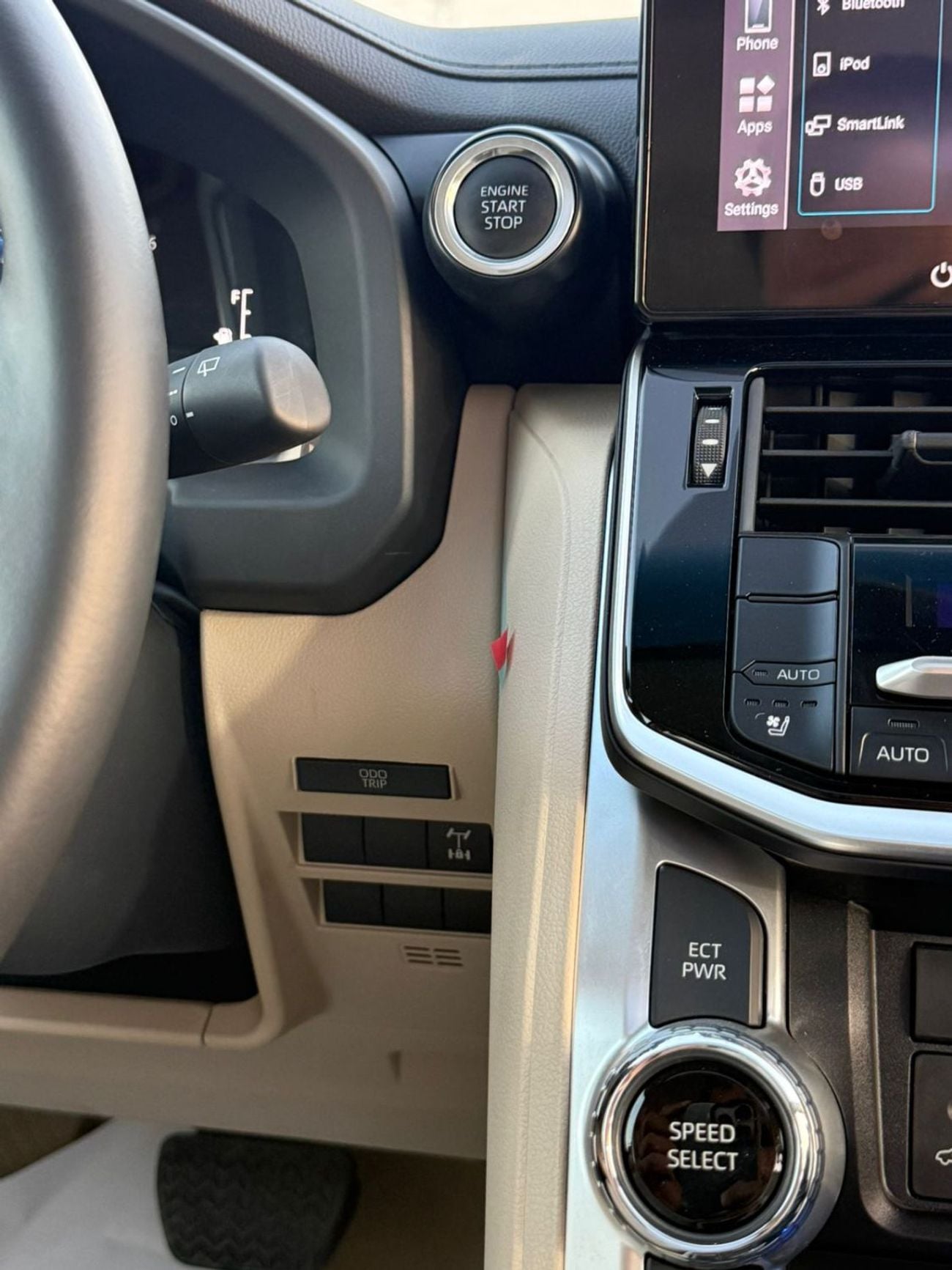تويوتا لاند كروزر LAND CRUISER GXR 4.0L FULL OPTION 2025 MODEL