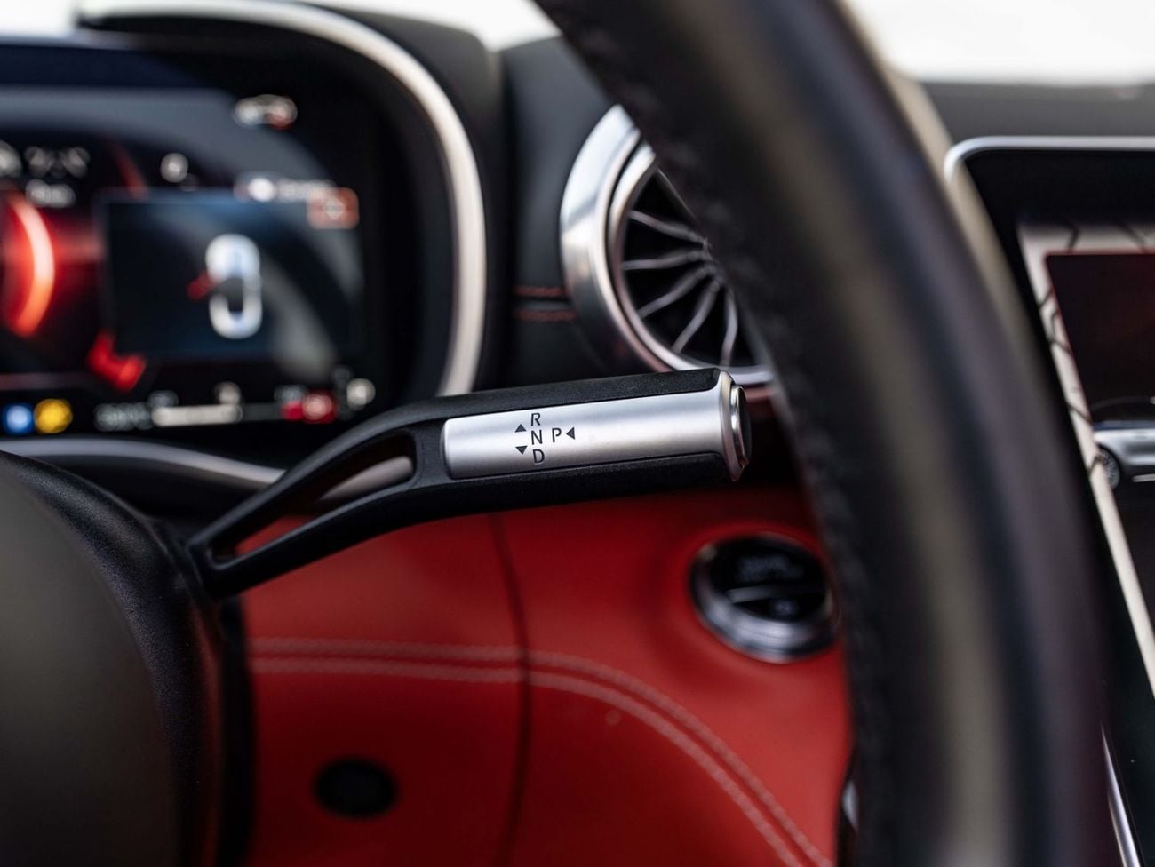 مرسيدس بنز SL 55 AMG 4MATIC+ Mercedes-Benz SL-Class 55 AMG 2022
