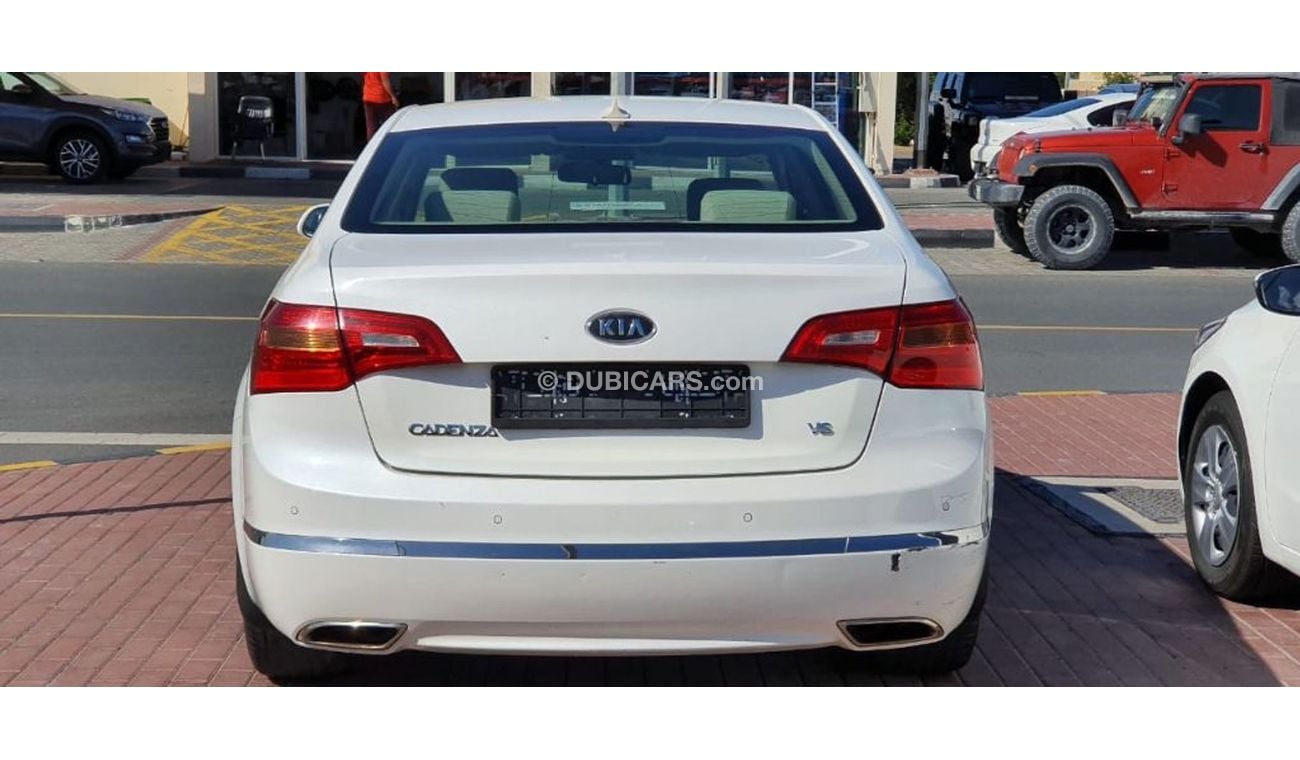 Kia Cadenza 2013 Gcc without accidents