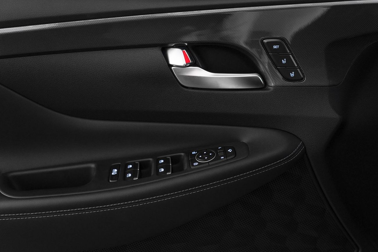 Hyundai Santa Fe Premium 3.5L Premium+ / Hyundai Warranty