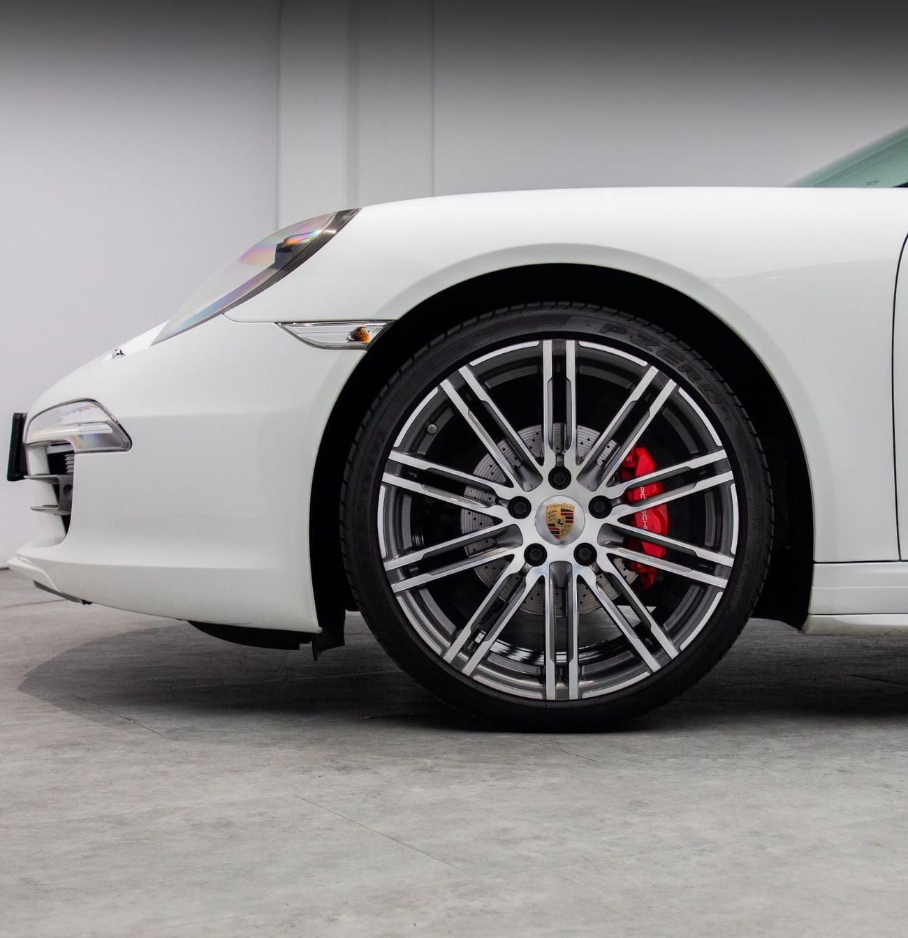 Porsche 911 CARRERA 4