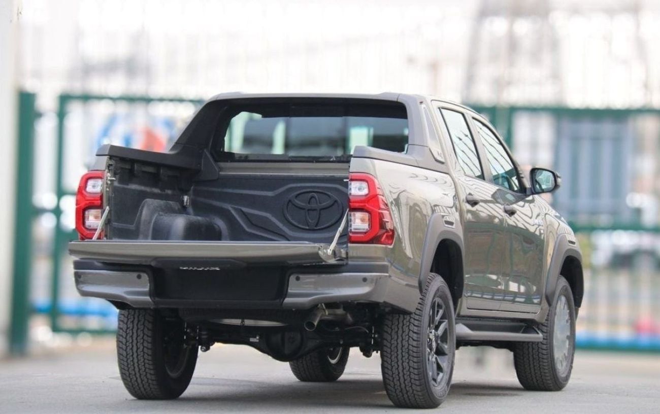 تويوتا هيلوكس TOYOTA HILUX ADVENTURE PETROL 4.0L