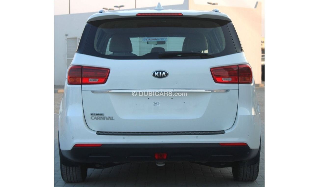 كيا كارنيفال كيا كرنفال 2020 خليجي بحالة ممتازة بدون حوادث نظيفه جدا من الداخل والخارج