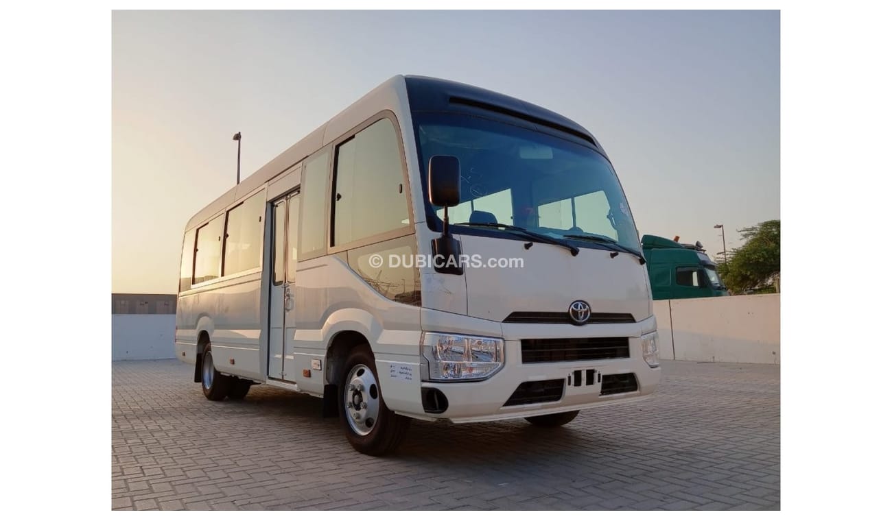 Toyota Coaster 2023 Toyota Coaster 4.2L Diesel 23 seats Basic option Only for local