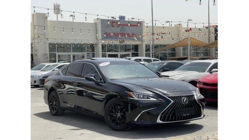 Lexus ES350 Platinum Model 2022, Gulf, Full Option, 6 cylinders, automatic transmission, in excellent condition,