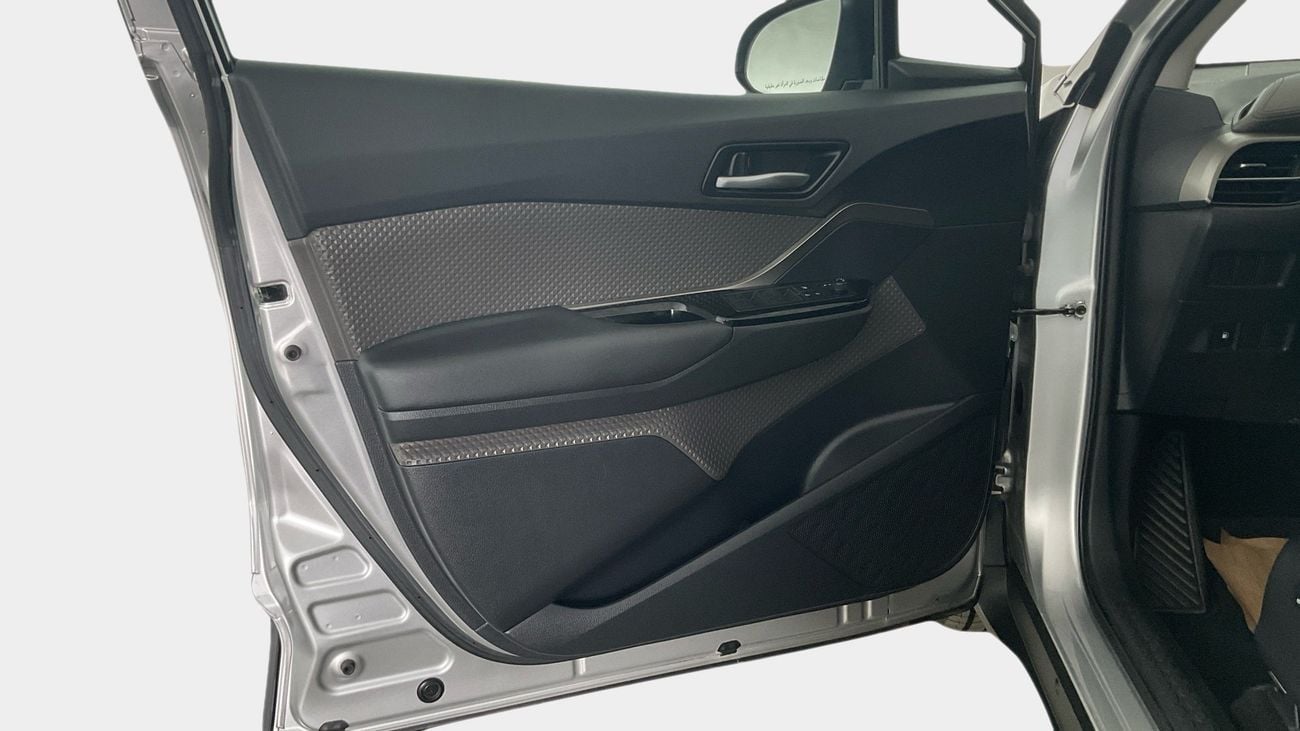 Toyota CHR VX 1.8L (100 HP) VX | Guaranteed Warranty | 0 Down Payment