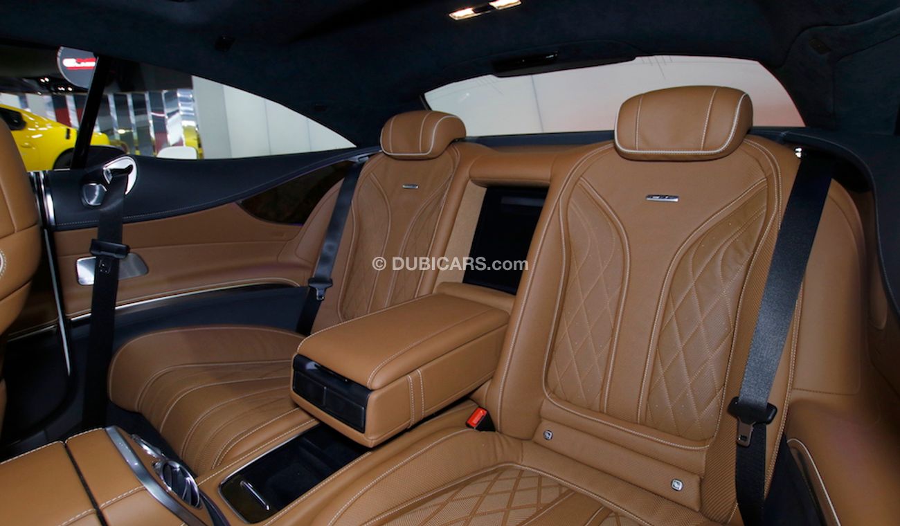 مرسيدس بنز S 63 AMG كوبيه 4Matic