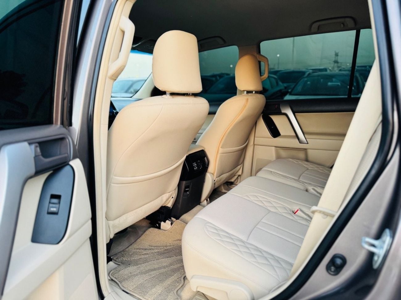 تويوتا برادو Toyota prado 2019 v4 LHD full options