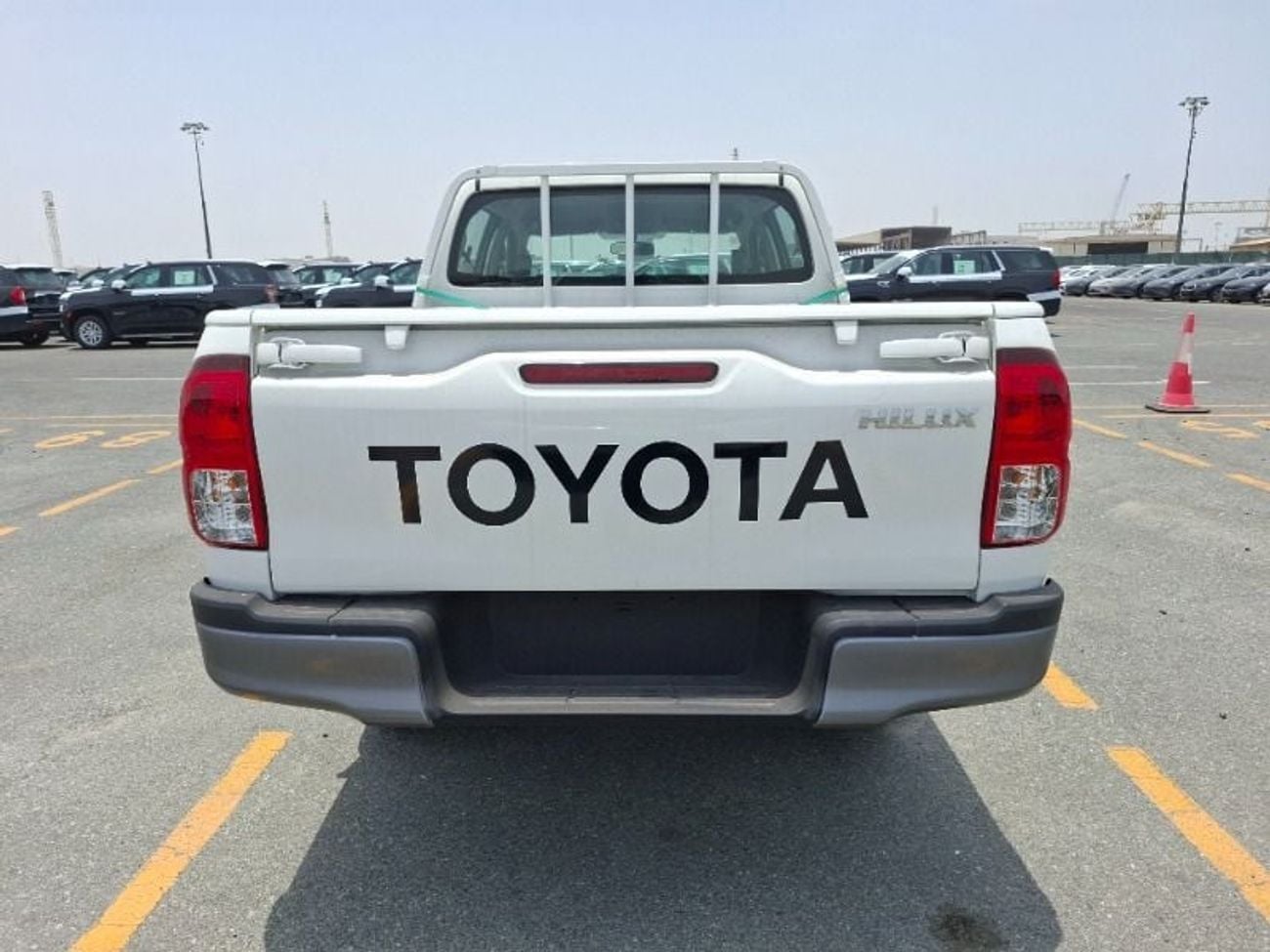 Toyota Hilux Toyota Hilux Double Cab Narrow Body Manual 2.4L Diesel