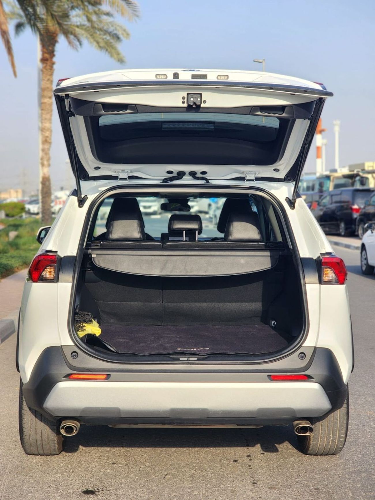 Toyota RAV4 RAV4 XLE UAE OR EXPORT