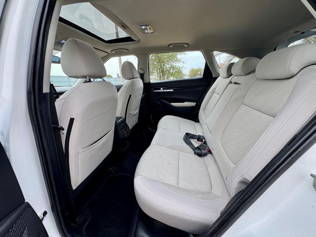 Kia Seltos GT Line 1.6L 800-Monthly l GCC l Sunroof, Cruise, Camera l Accident Free