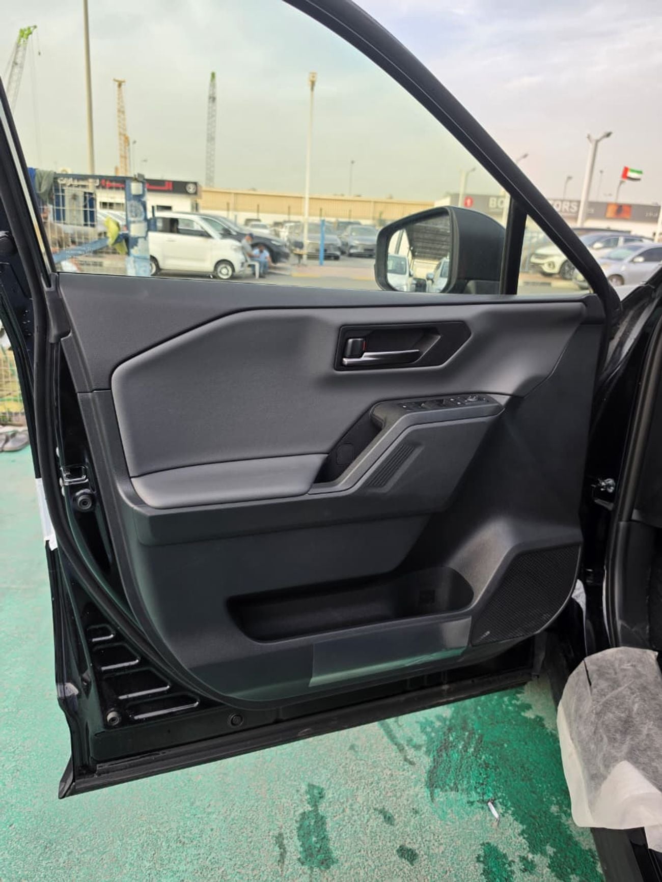 تويوتا راف ٤ Toyota RAV4 AXAL64 Hybrid 2026 – هايبرد | دفع رباعي | 2.5 لتر