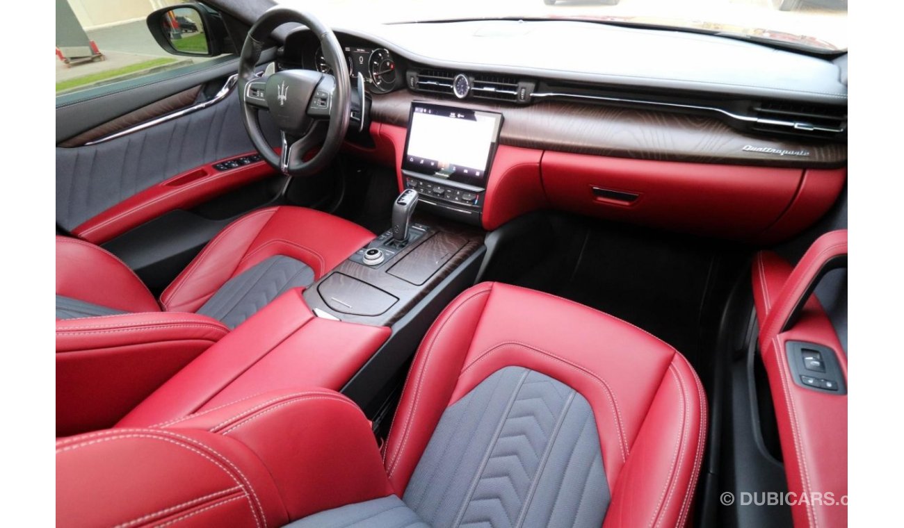 Maserati Quattroporte M156