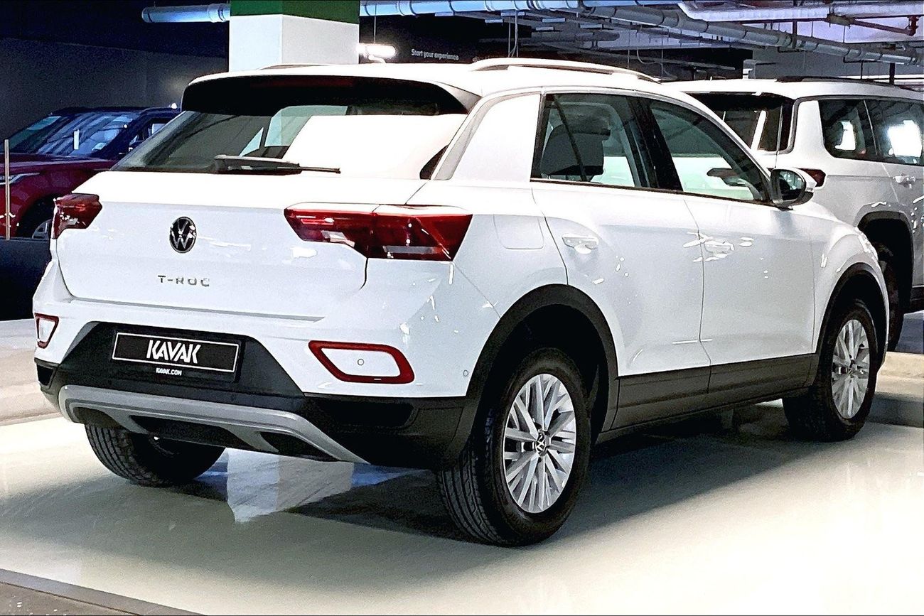 بي أم دبليو 318i Executive | شامل الضمان | 0 ﺪﻔﻋﺓ ﺃﻮﻟﻯ