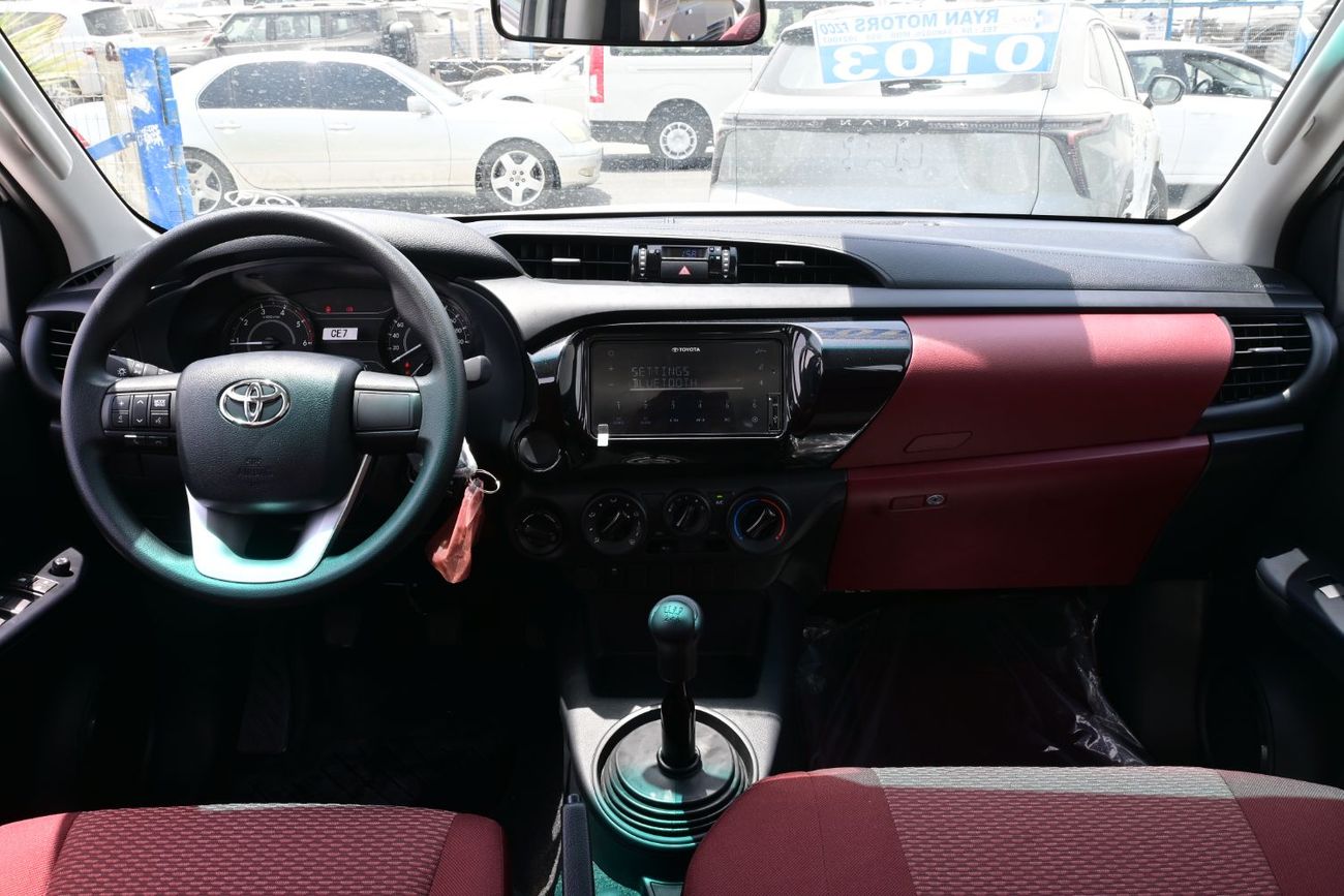 Toyota Hilux GL 2.4L Double Cab Utility Toyota Hilux 2.4L Diesel Manual 4WD, Model 2025, Color White