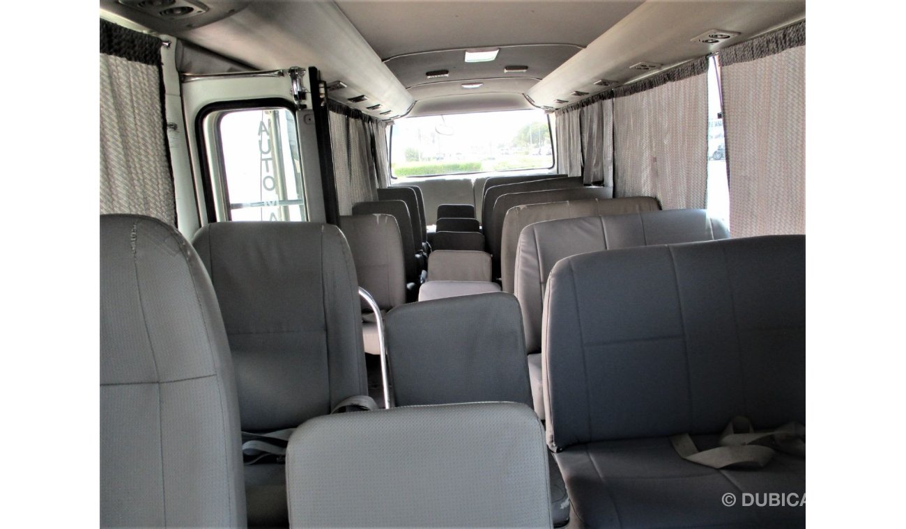 Toyota Coaster toyota coaster 2012 gulf space 30 seats petrol