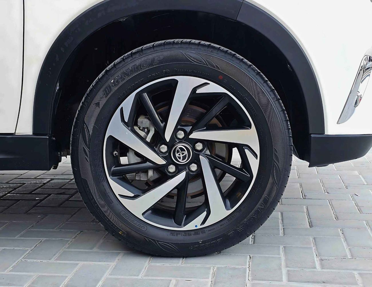 تويوتا راش / 1.5L V4 / 7 SEATER / GCC / EXPORT ONLY / LOT#51343