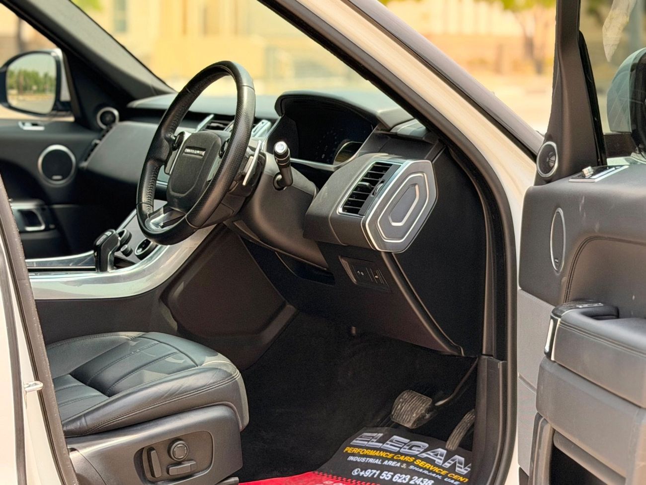Land Rover Range Rover Sport HSE DYNAMIC