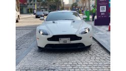 Aston Martin Vantage S