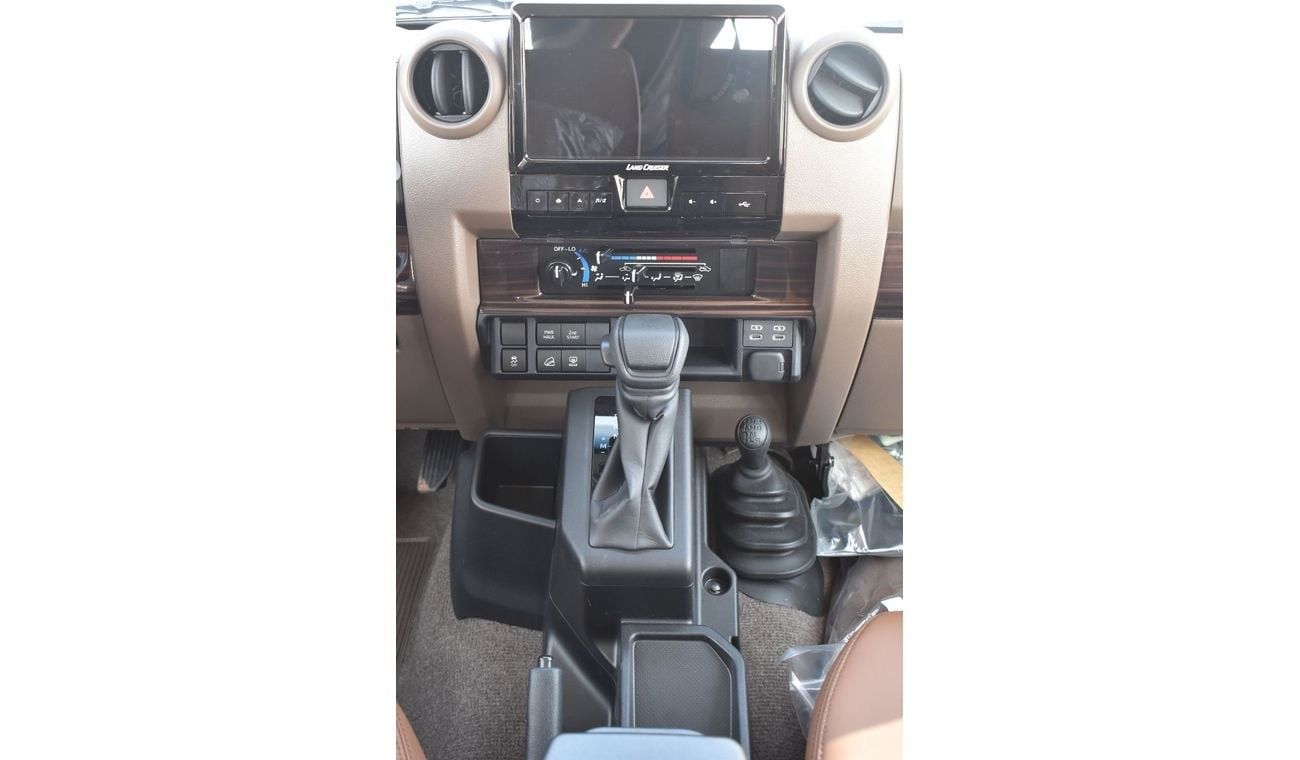 Toyota Land Cruiser 70