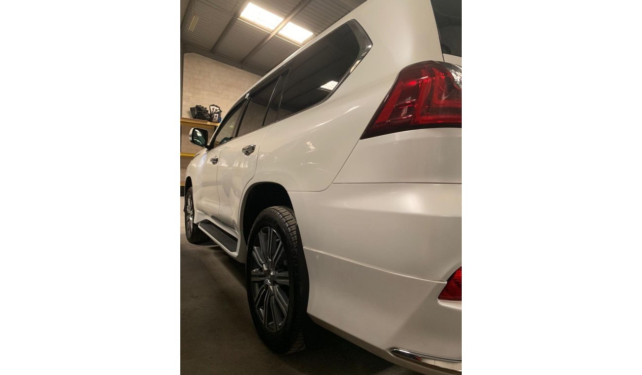 Lexus LX570 Full option clean car Right Hand Drive