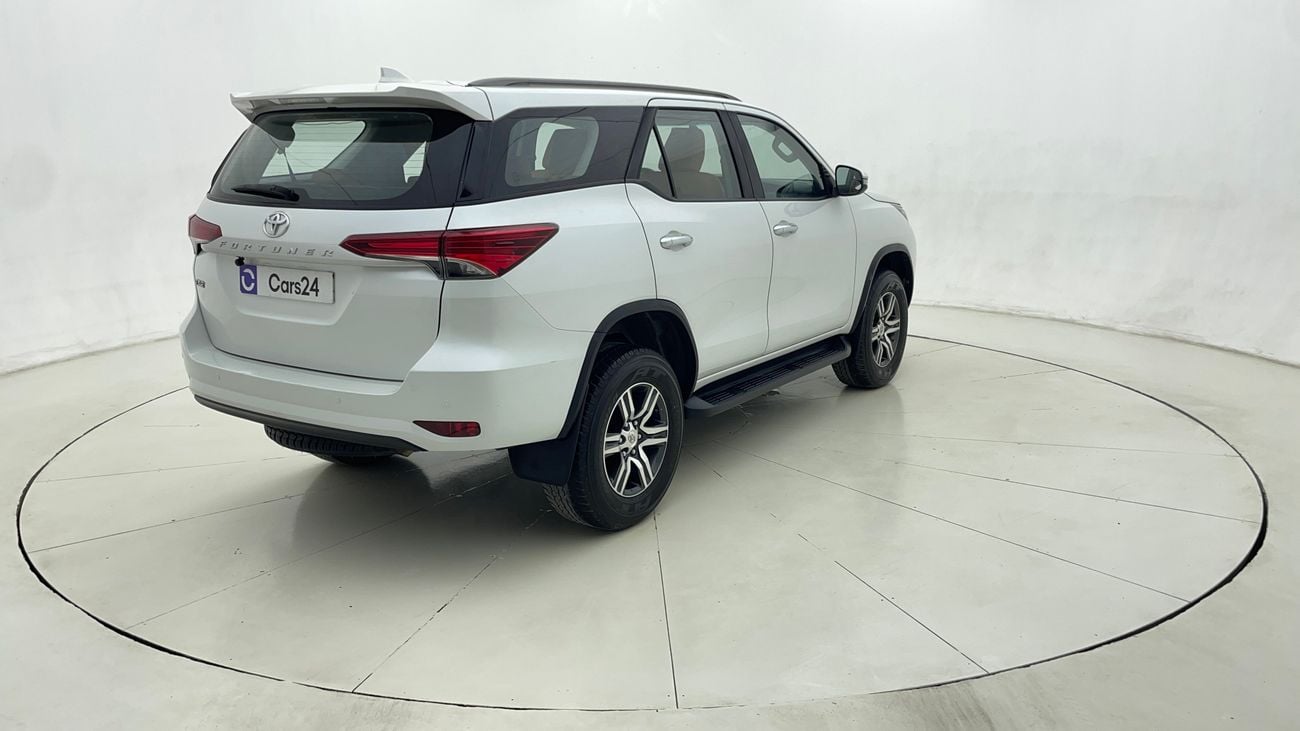 تويوتا فورتونر 2023 EXR | AED 1497/Month | 0 DP | 30 Day Return | Warranty | Service History