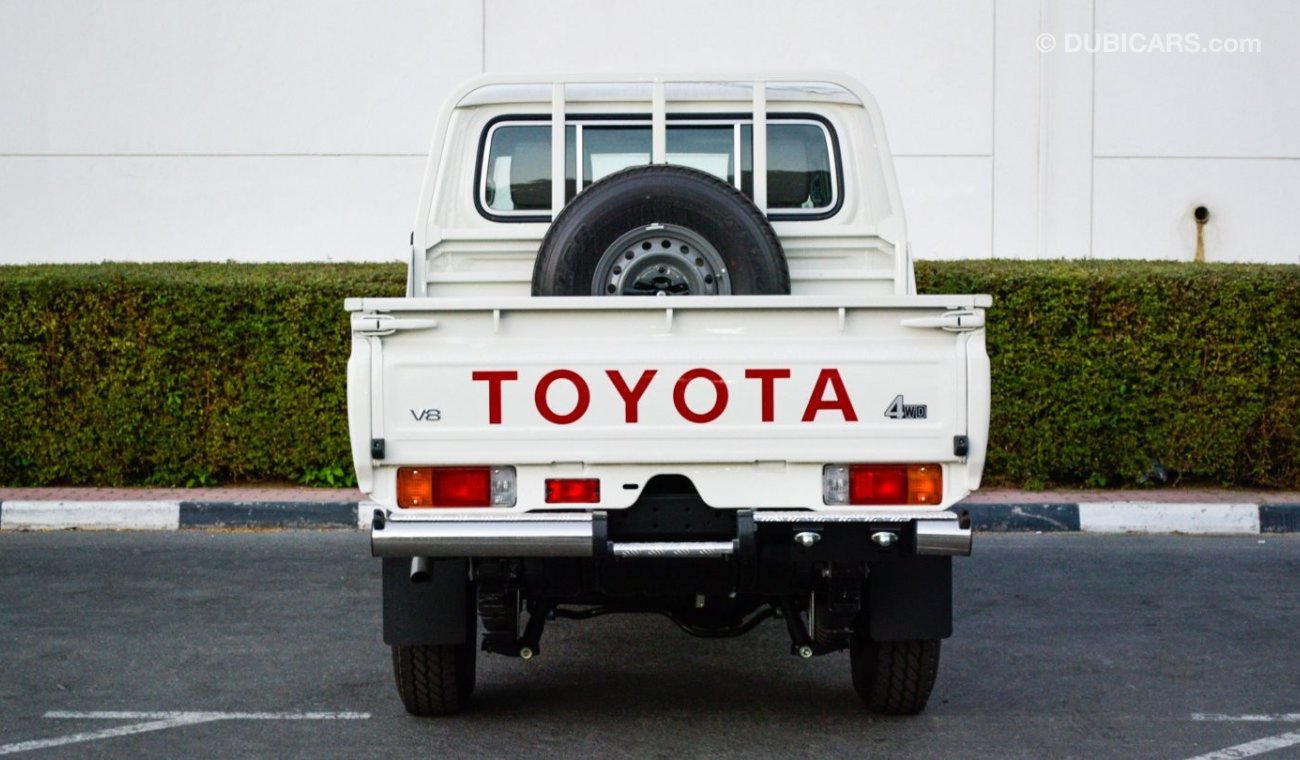 Toyota Land Cruiser Pick Up 4.5L Diesel V8 Double Cabin