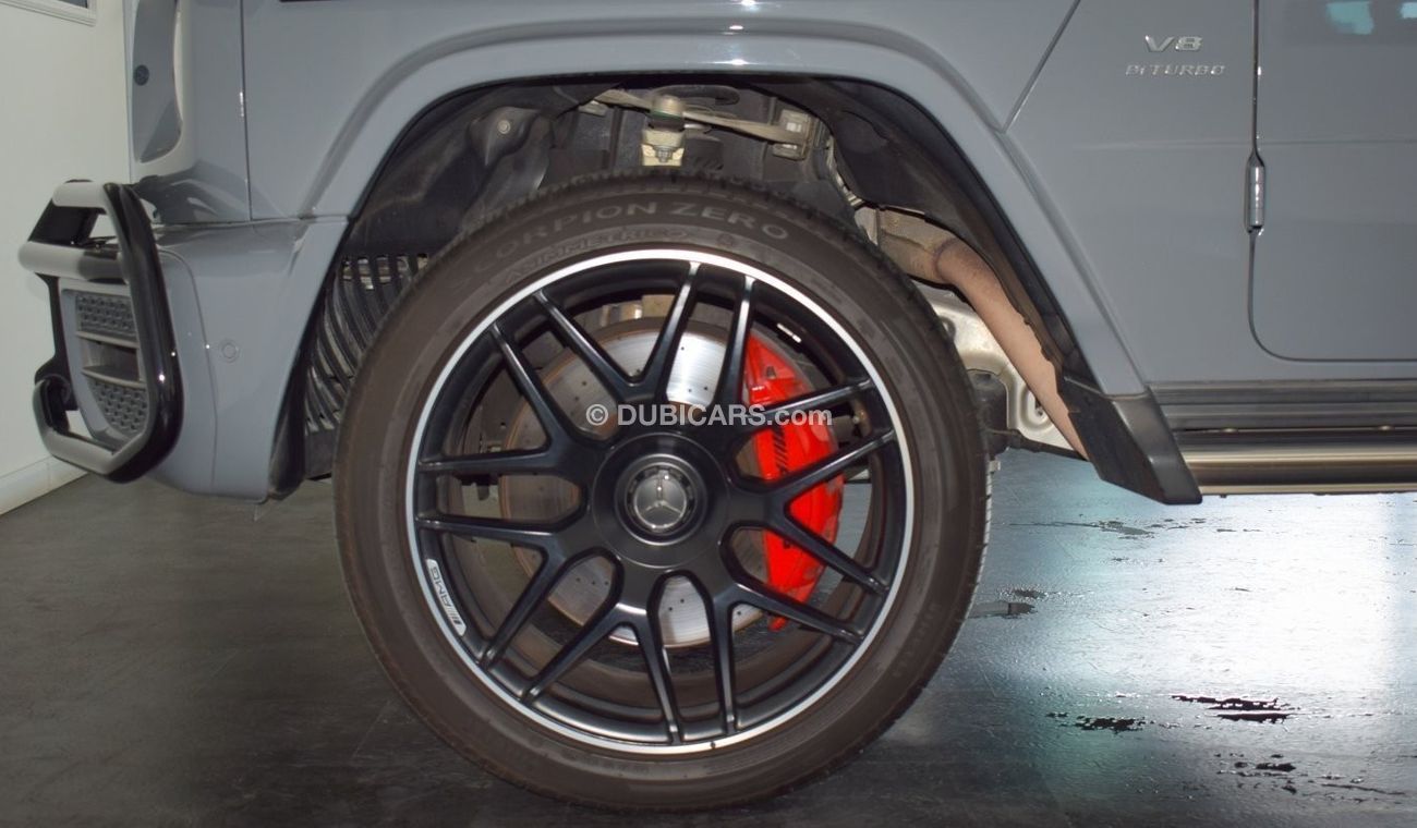 Mercedes-Benz G 63 AMG Mercedes G63 AMG Duple night Package