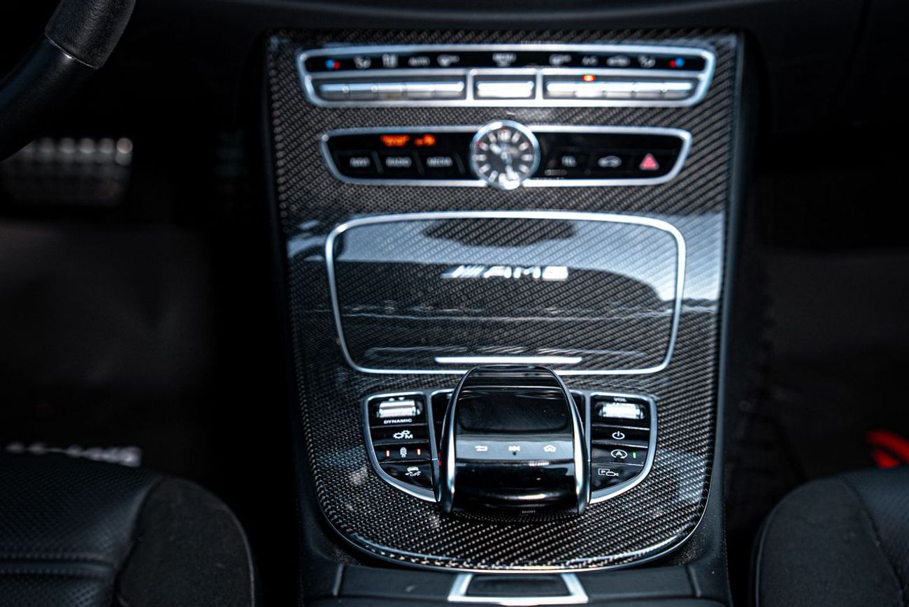 مرسيدس بنز E 63 S AMG Std 4.0L