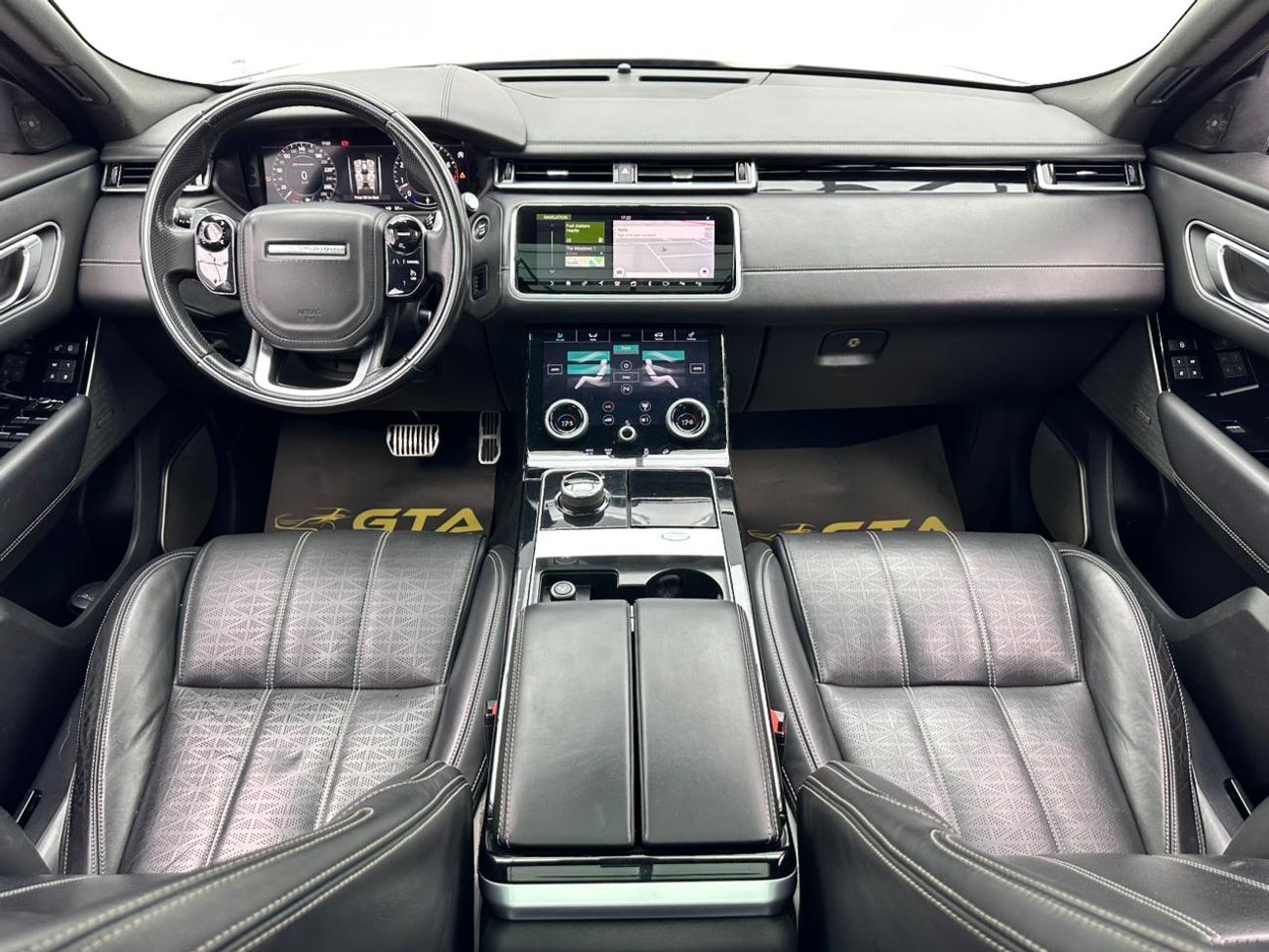 Land Rover Range Rover Velar P380 HSE 3.0L 2018 Range Rover Velar HSE P380, 1 Year Unlimited Km Warranty, Range Rover Full Servic