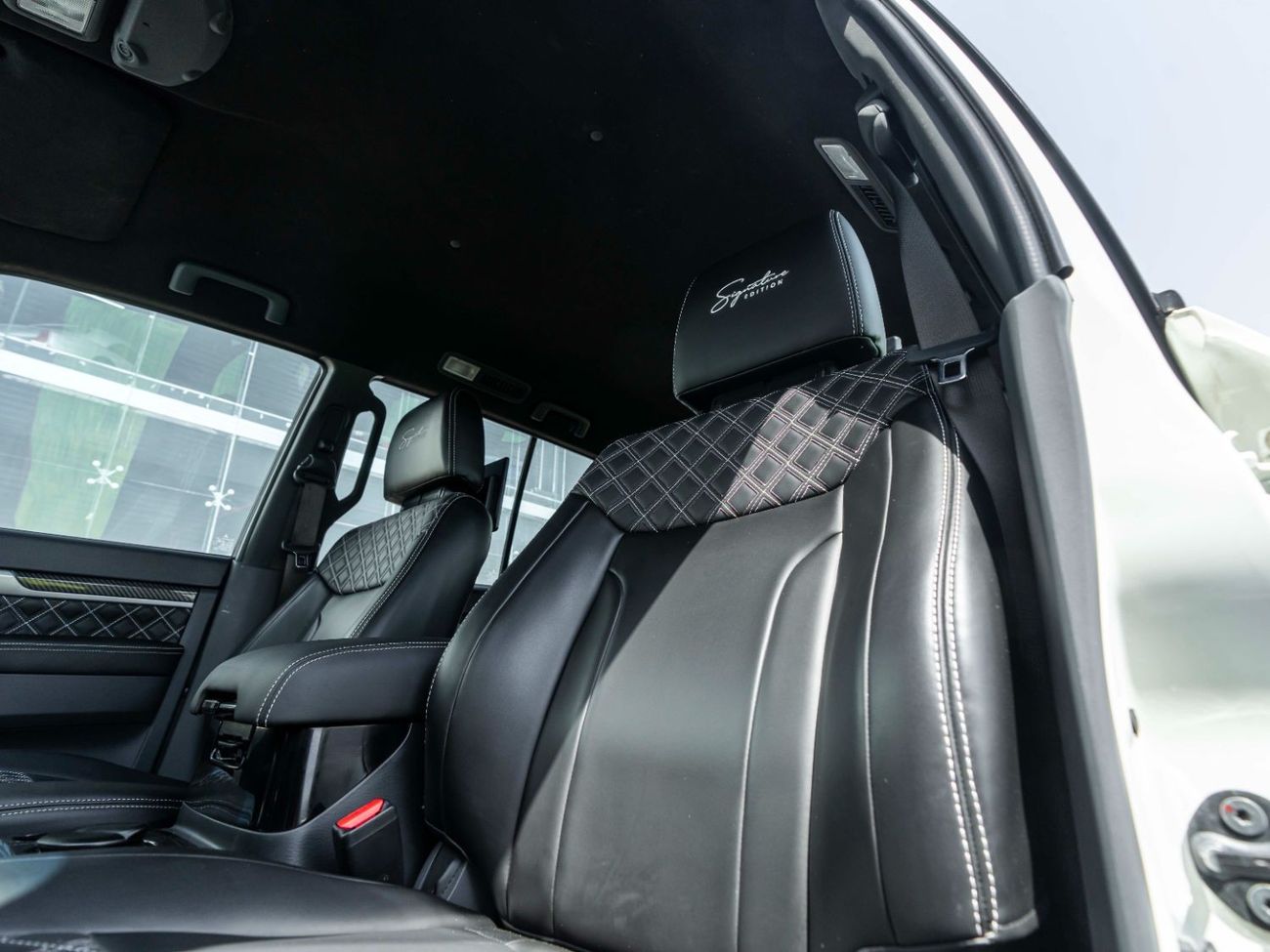 ميتسوبيشي باجيرو AED 2,044 PM • 3.8L PAJERO SIGNATURE - FINAL EDITION • ZERO KMS • MITSUBISHI WARRANTY UNTIL 2027