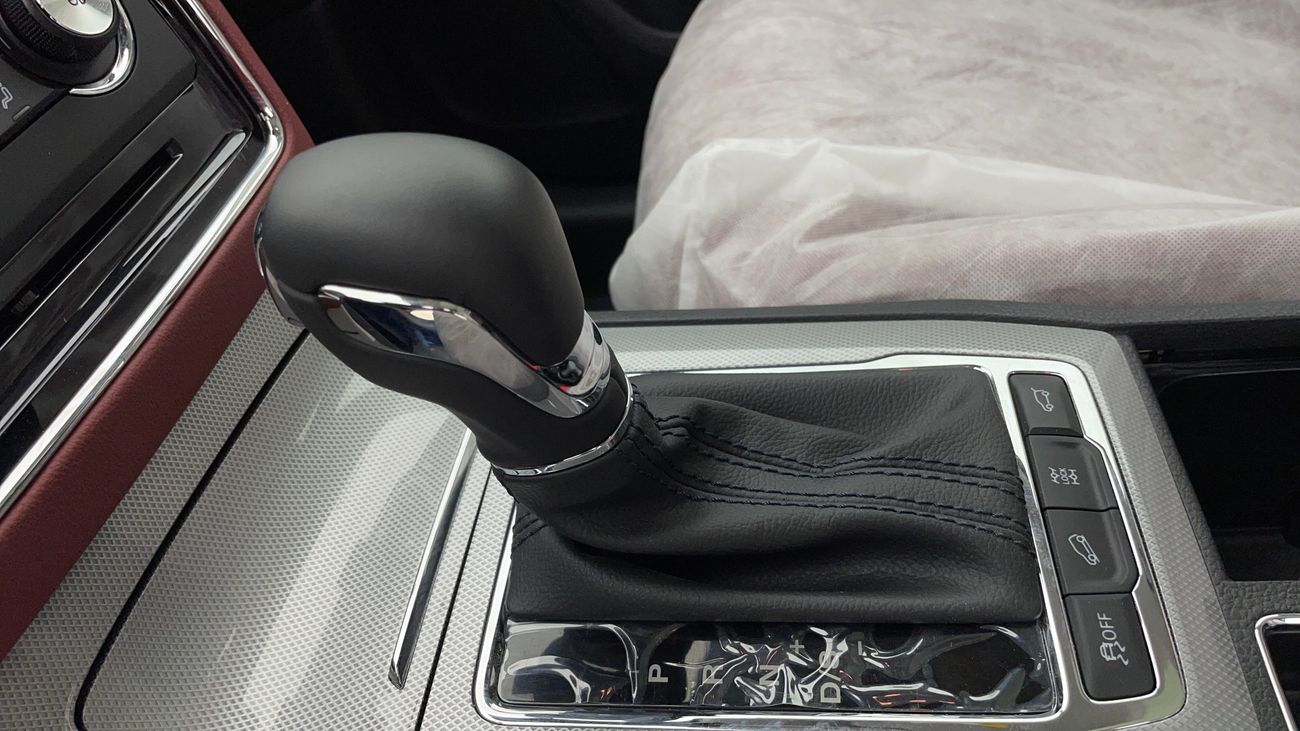 أم جي RX5 LUXURY 2 | بدون دفعة مقدمة | اختبار قيادة مجاني للمنزل