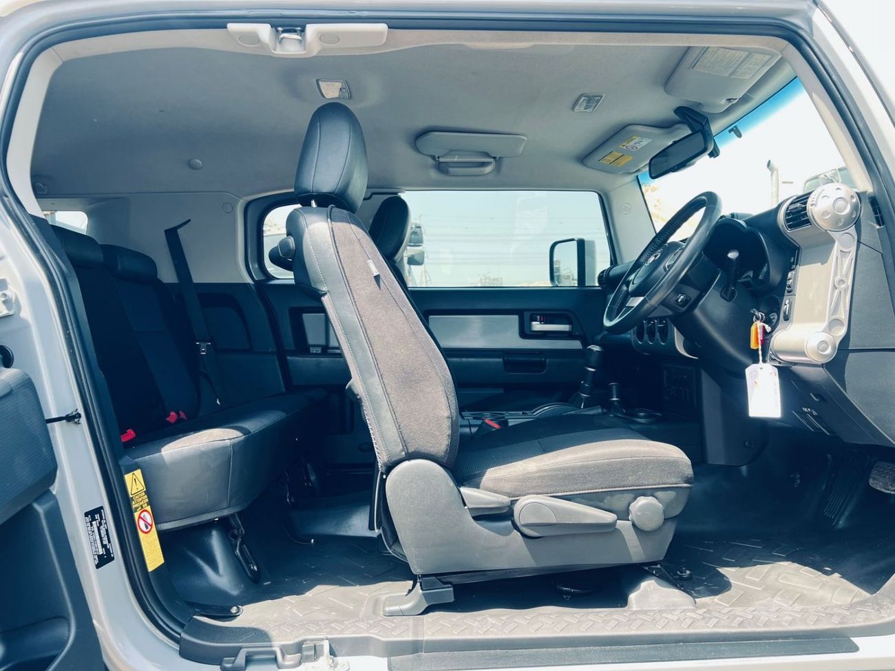 Toyota FJ Cruiser Petrol 4.0 Liter White Color Right Hand Drive