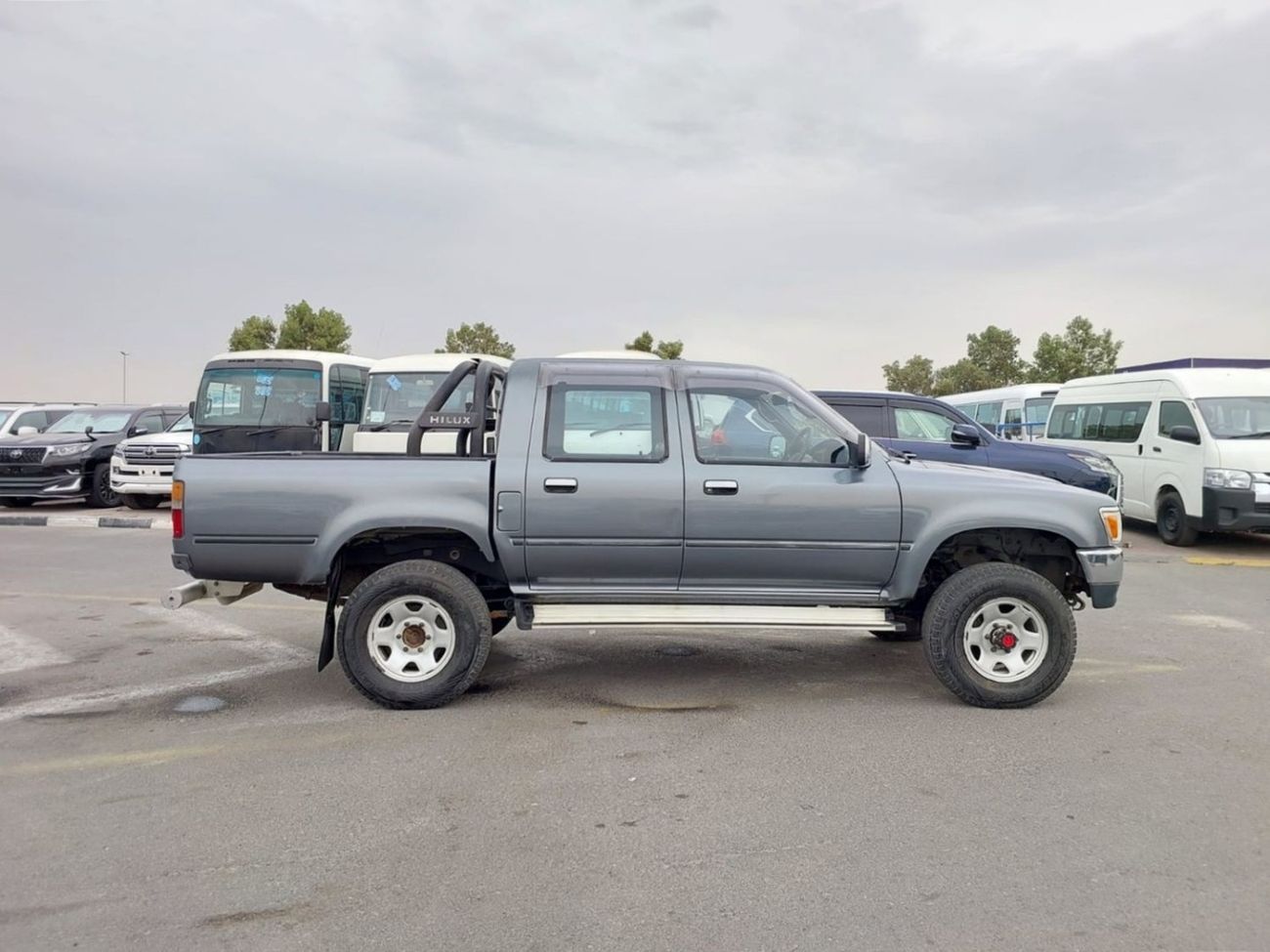 تويوتا هيلوكس TOYOTA HILUX PICK UP RHD 1994 MODEL 2.8 L DIESEL MANUAL(PM19135)