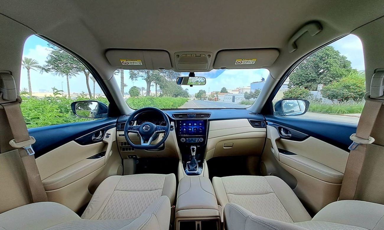 Nissan XTrail SV 2020 2.5L 4X4 GCC (1120/-MONTHLY)