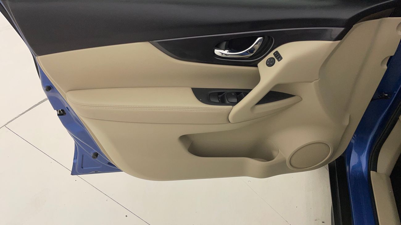 نيسان إكس تريل S 2.5 | بدون دفعة مقدمة | اختبار القيادة في المنزل