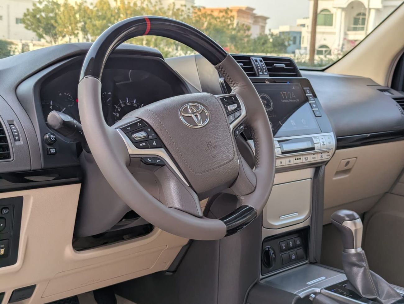 تويوتا برادو Toyota Prado 2018 gxr white colour LHD automatic gear