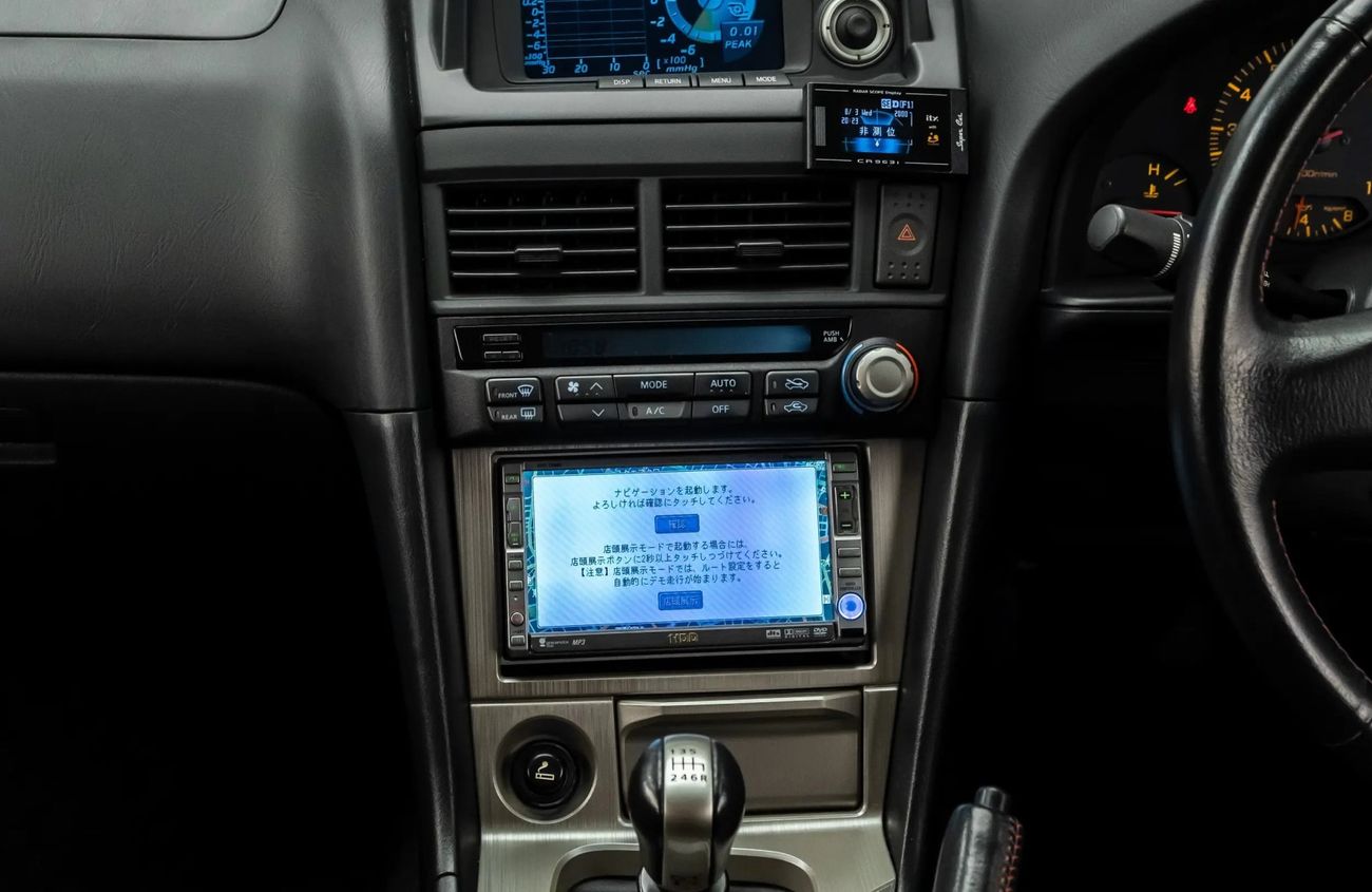 نيسان جي تي ار 2.6L I-6 Turbocharged Engine