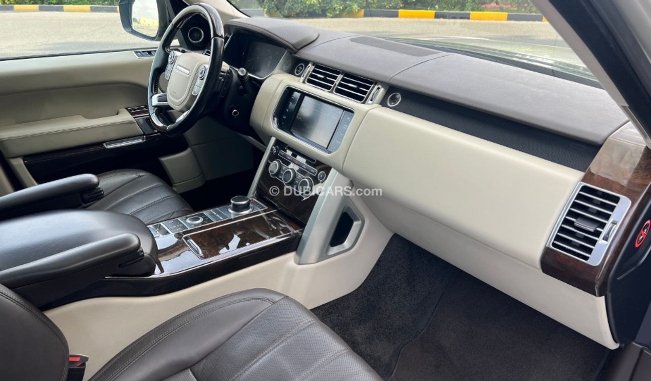 لاند روفر رينج روفر GCC