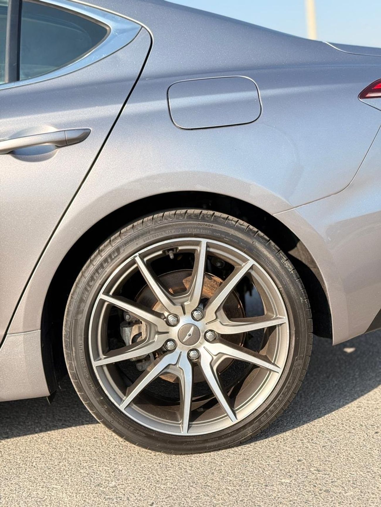 Genesis G70 Platinum 2.0L AWD