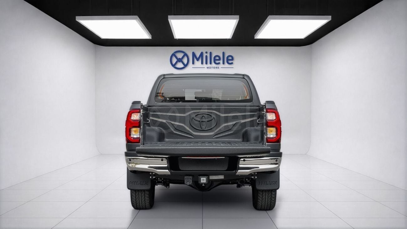 Toyota Hilux  HILUX DC 2.8 DIESEL MEV AT 4WD | 2-YEAR WARRANTY + SERVICE AVAILABLE | IN-HOUSE FINANCING | 0% DOWN