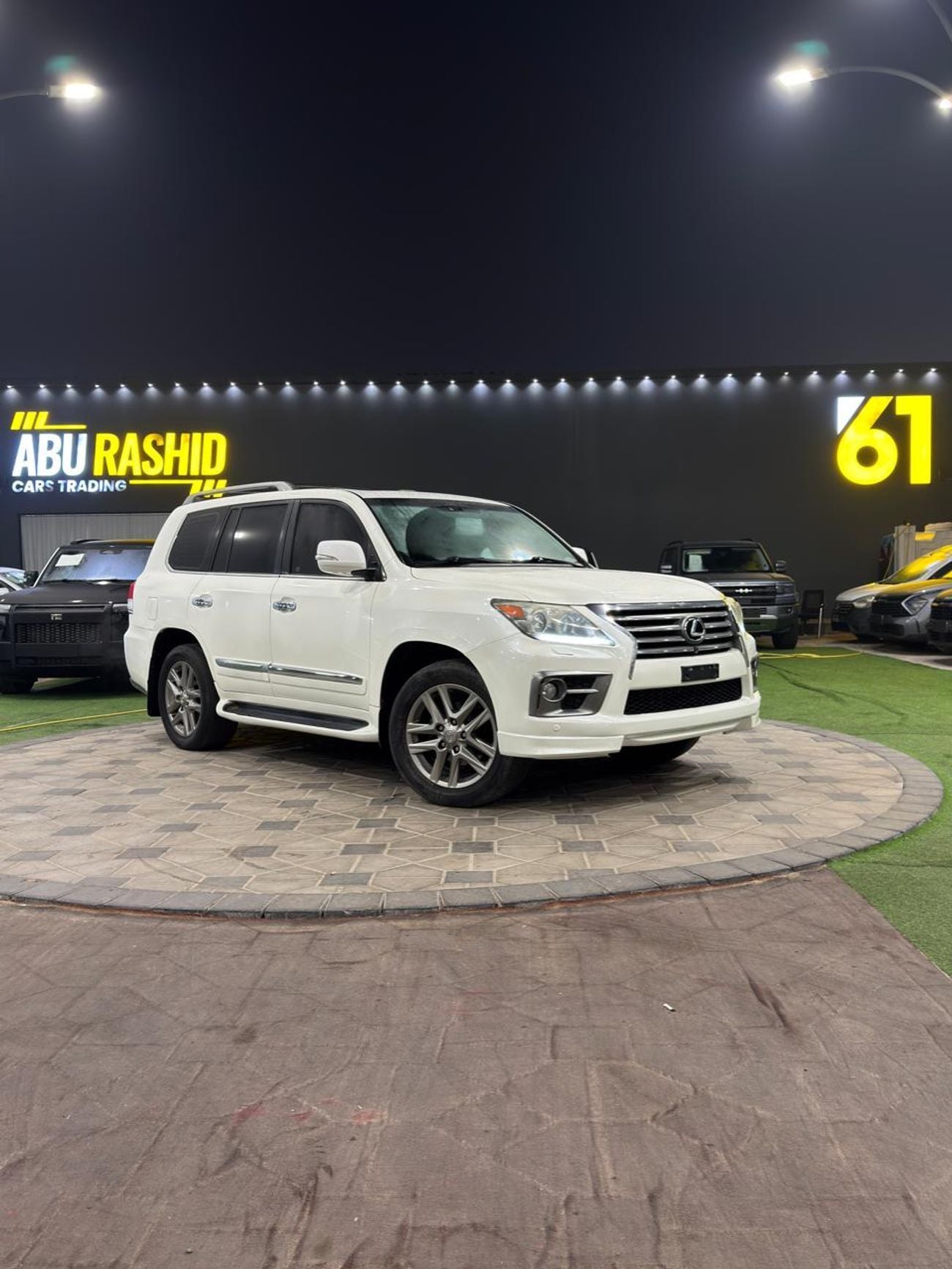 لكزس LX 570 Platinum 5.7L