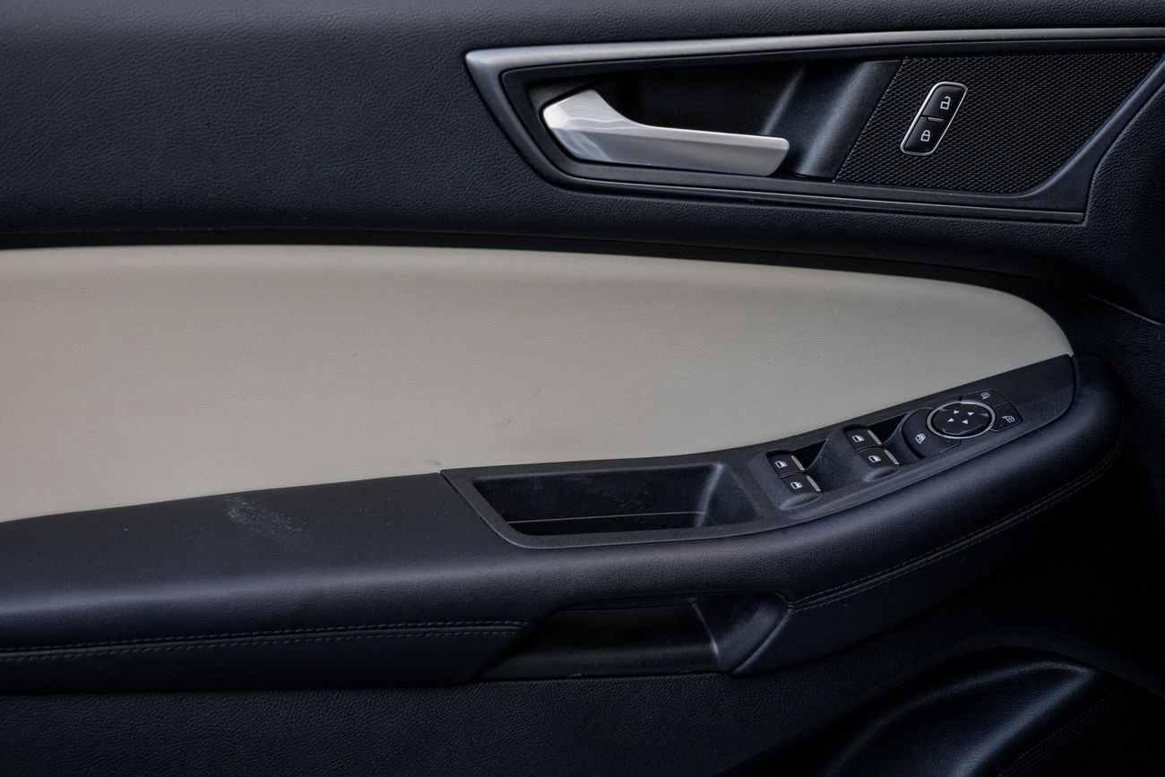 Ford Edge Edge | 1,175 P.M | 0% Downpayment | Ford Warranty | Condition: As New!