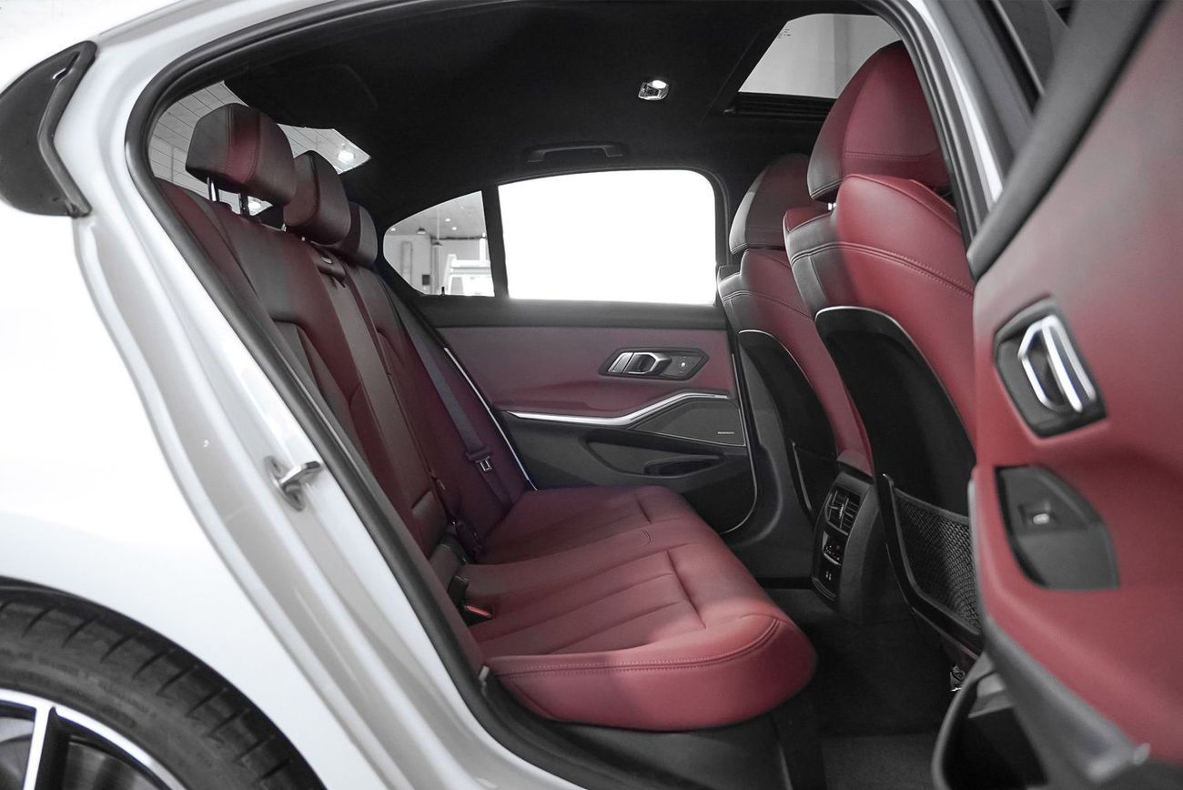 بي أم دبليو 330i 330i M Sport / BMW Warranty & Service Contract