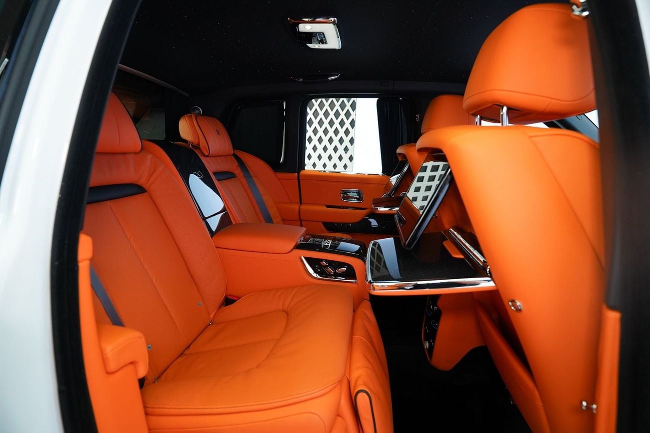 Rolls Royce Cullinan BLACK BADGE