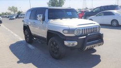 Toyota FJ Cruiser Left-Hand Low km Perfect inside and out side